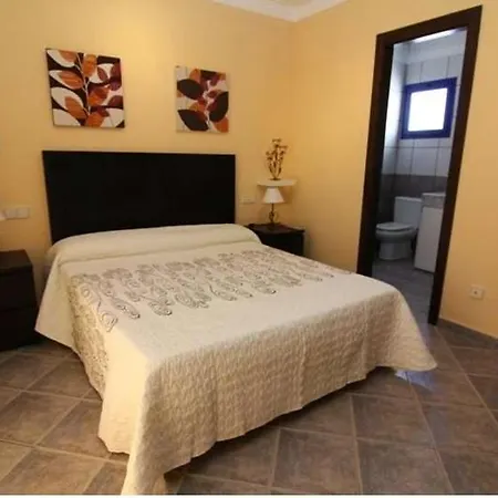 Playa Blanca Sleeps 6 Pool Wifi * Playa Blanca (Lanzarote)